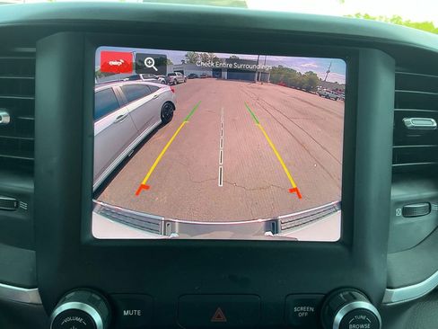 Used 2023 RAM 1500 Lone Star AWD/4WD image 26