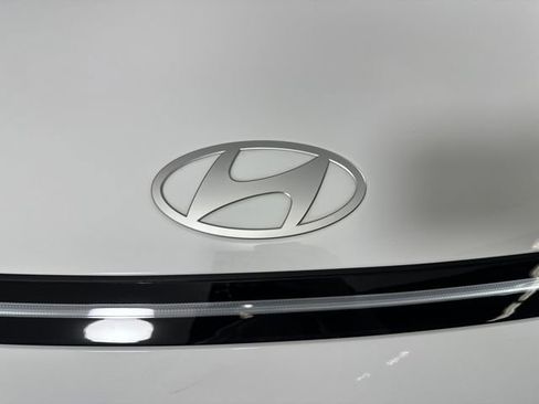 Used 2024 Hyundai Kona SEL w/ Convenience Package image 9