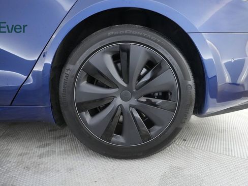 Used 2023 Tesla Model S Standard Range image 9