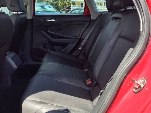 Used 2019 Volkswagen Jetta SE FWD image 28
