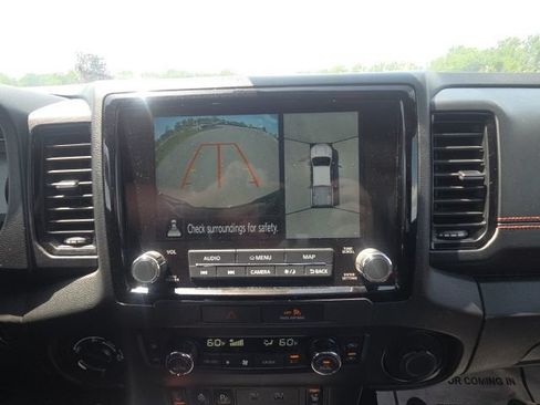 Used 2023 Nissan Frontier PRO-4X w/ Pro-4X Premium Package AWD/4WD image 25