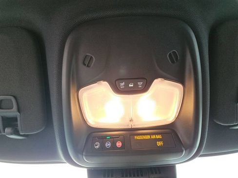 Used 2025 Chevrolet Colorado ZR2 AWD/4WD image 20