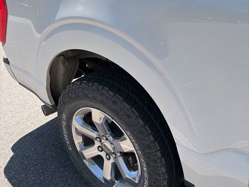 Used 2022 Ford F150 Lariat w/ Equipment Group 502A High RWD image 9
