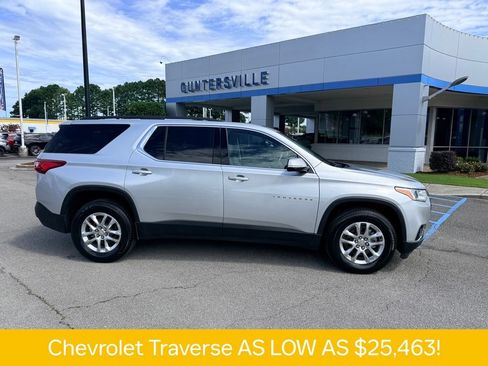 Used 2020 Chevrolet Traverse LT FWD image 4