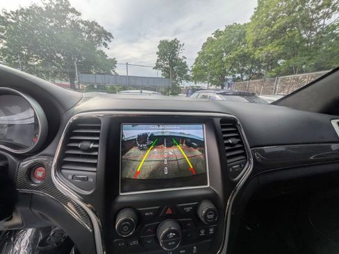 Used 2018 Jeep Grand Cherokee Trackhawk AWD/4WD image 7