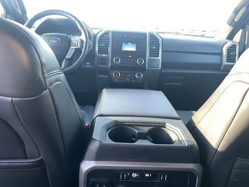 Used 2018 Ford Expedition XLT w/ Equipment Group 201A image 13