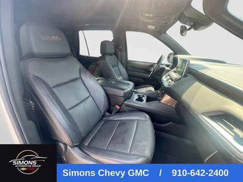 Used 2024 Chevrolet Tahoe High Country AWD/4WD image 30
