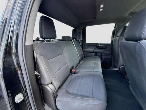 Used 2022 Chevrolet Silverado 2500 Custom AWD/4WD image 24