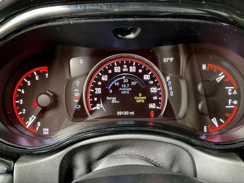 Used 2023 Dodge Durango SXT Launch Edition AWD/4WD image 13