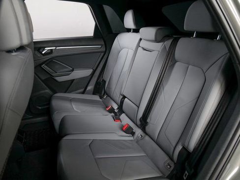 Used 2021 Audi Q3 2.0T Premium Plus w/ Premium Plus Package image 11