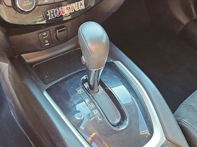 Used 2014 Nissan Rogue SV FWD image 12