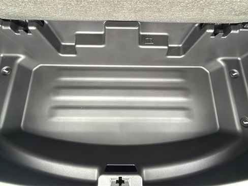 Used 2022 Buick Enclave Essence w/ Experience Buick Package image 16