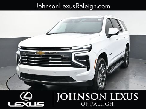 Used 2026 Chevrolet Tahoe LT RWD image 5