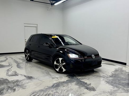 Used 2015 Volkswagen GTI SE w/ Lighting Package (SEL) FWD image 1