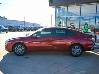 New 2026 Hyundai Elantra Blue video 2