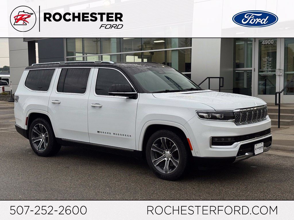 Used 2023 Jeep Grand Wagoneer 4WD image 1