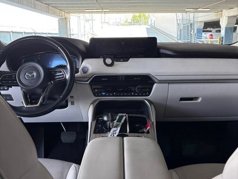 Used 2024 MAZDA CX-90 Plug-In Hybrid w/ Premium Plus AWD/4WD image 4