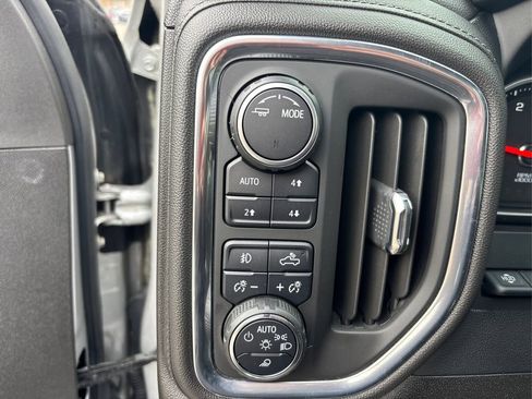 Used 2022 Chevrolet Silverado 2500 High Country w/ Technology Package image 38