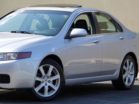 Used 2004 Acura TSX image 3