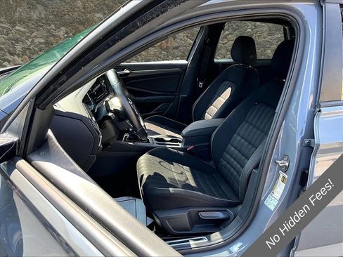 Used 2021 Volkswagen Jetta GLI FWD image 21