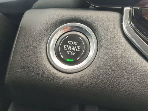 Used 2023 GMC Canyon Elevation w/ Convenience Package image 27