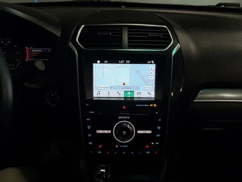 Used 2017 Ford Explorer Sport AWD/4WD image 13