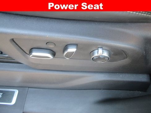 Certified 2025 GMC Sierra 1500 Denali Ultimate AWD/4WD image 33