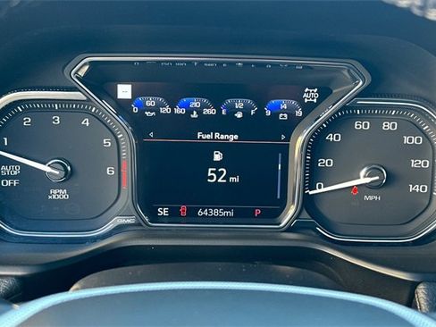 Used 2021 GMC Yukon XL Denali w/ Denali Premium Package image 35