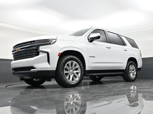 Used 2022 Chevrolet Tahoe Premier RWD image 17