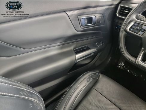 Used 2024 Ford Mustang Premium RWD image 31