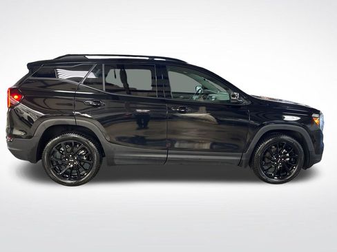 Used 2023 GMC Terrain SLT w/ Elevation Edition AWD/4WD image 7