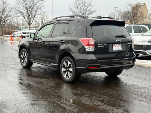 Used 2018 Subaru Forester 2.5i Premium w/ All-Weather Package image 6