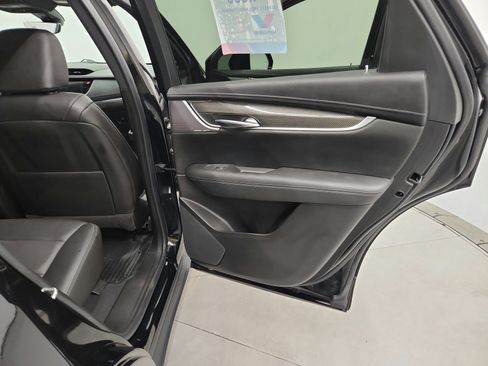 Used 2021 Cadillac XT5 Sportv AWD/4WD image 38
