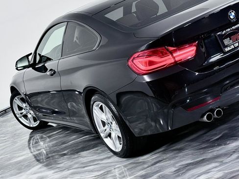 Used 2019 BMW 430i xDrive Coupe w/ M Sport Package AWD/4WD image 12