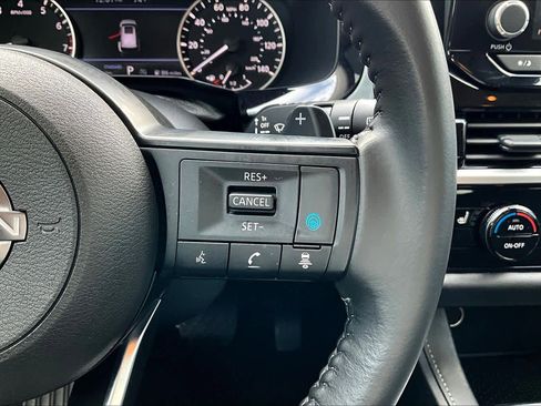 Used 2024 Nissan Pathfinder SV w/ Cargo Package image 23