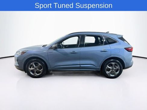 Certified 2023 Ford Escape ST-Line w/ Tech Pack #1 AWD/4WD image 5