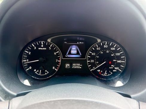 Used 2015 Nissan Altima 3.5 SL FWD image 37