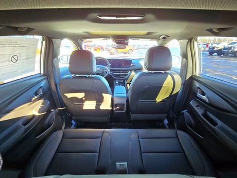 New 2026 Buick Envista Avenir FWD image 22