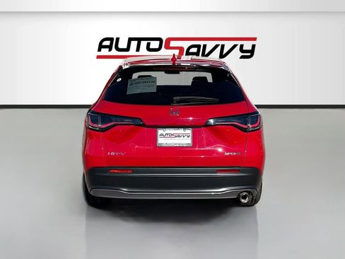 Used 2025 Honda HR-V Sport image 6