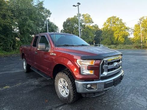 Used 2015 Ford F150 XLT w/ Equipment Group 301A Mid AWD/4WD image 3