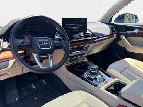 Certified 2023 Audi Q5 2.0T Premium w/ Convenience Package AWD/4WD image 15