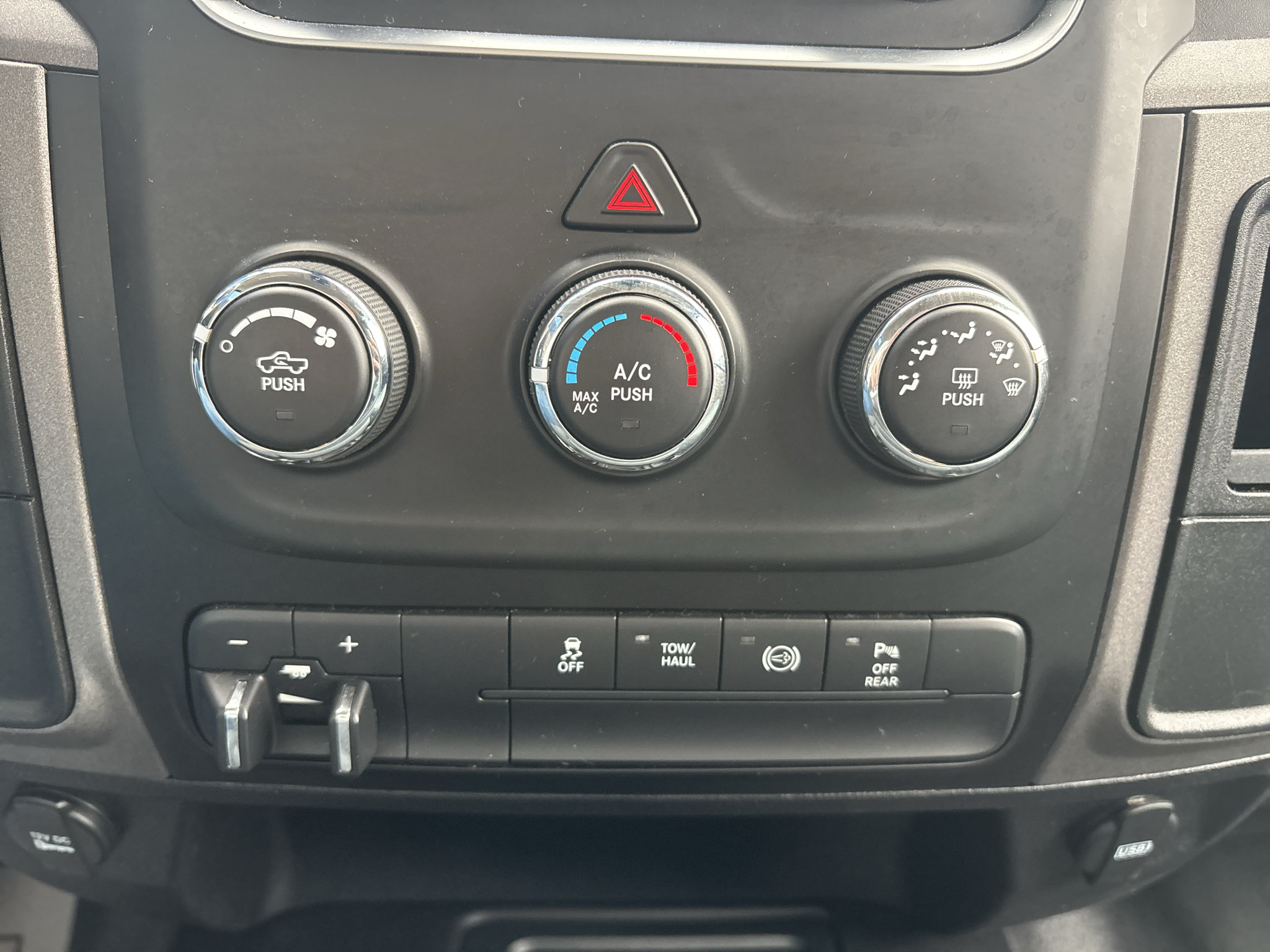 Used 2017 RAM 3500 Tradesman w/ Popular Equipment Group AWD/4WD image 21