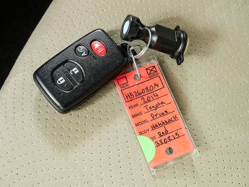 Used 2014 Toyota Prius Three w/ Solar Roof Package FWD image 36