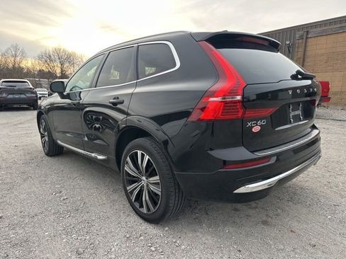 Used 2023 Volvo XC60 B5 Plus w/ Climate Package image 4