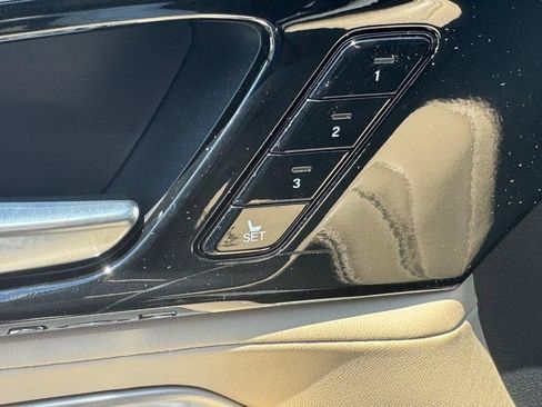 Certified 2024 Acura MDX FWD w/ Technology Package image 21