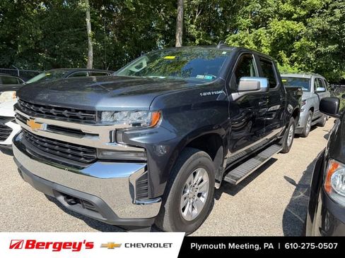 Used 2021 Chevrolet Silverado 1500 LT w/ Bed Protection Package AWD/4WD image 6