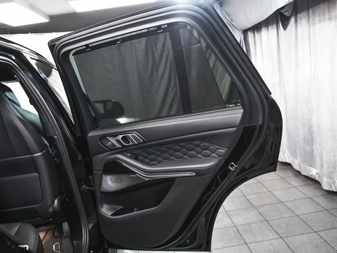 Used 2022 BMW X5 M w/ Competition Package AWD/4WD image 15