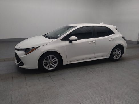Used 2022 Toyota Corolla SE FWD image 2