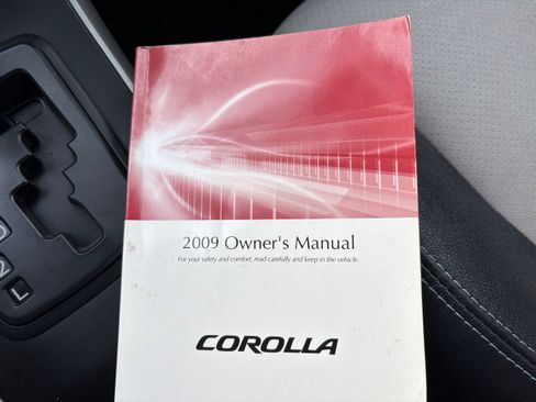 Used 2009 Toyota Corolla S FWD image 37