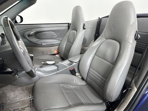 Used 2002 Porsche 911 Carrera image 5